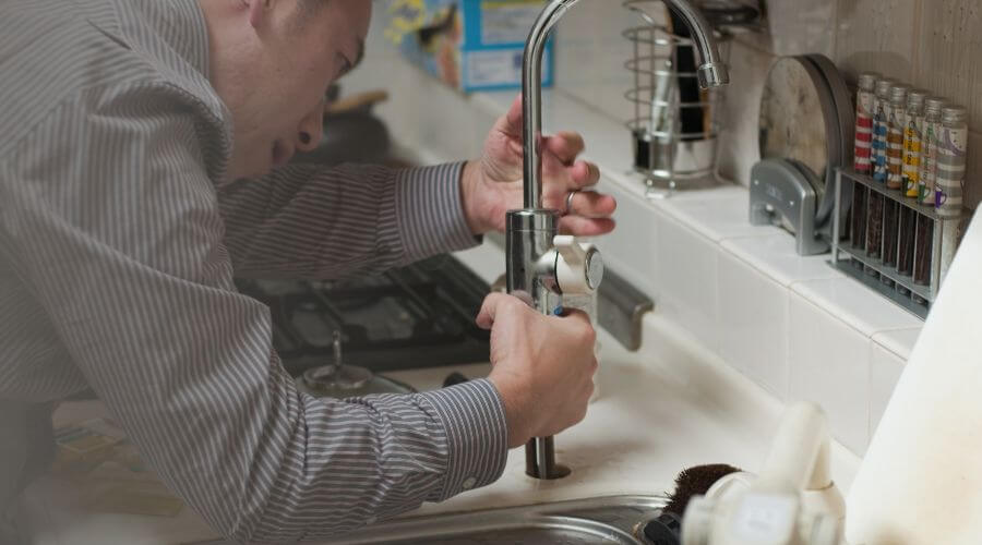 Professional same day plumber in Julian, NE